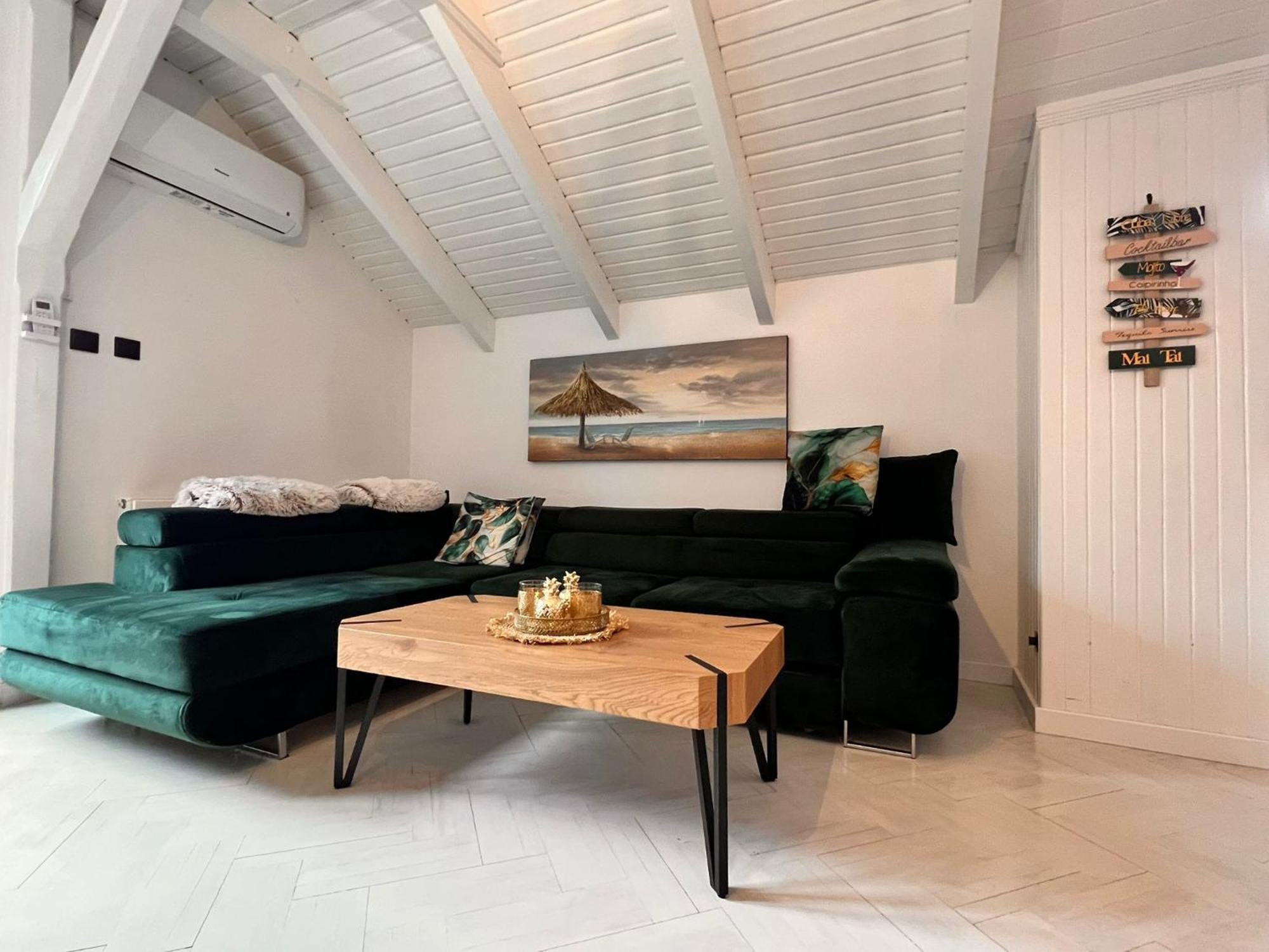 Apartamento Charzykowskie Tarasy *